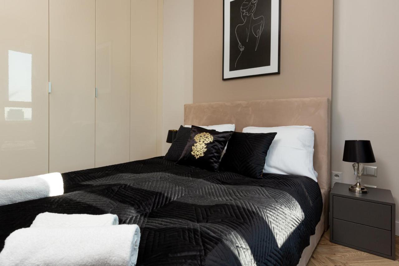 Platinum Towers Apartment With Parking By Renters Prestige Βαρσοβία Εξωτερικό φωτογραφία