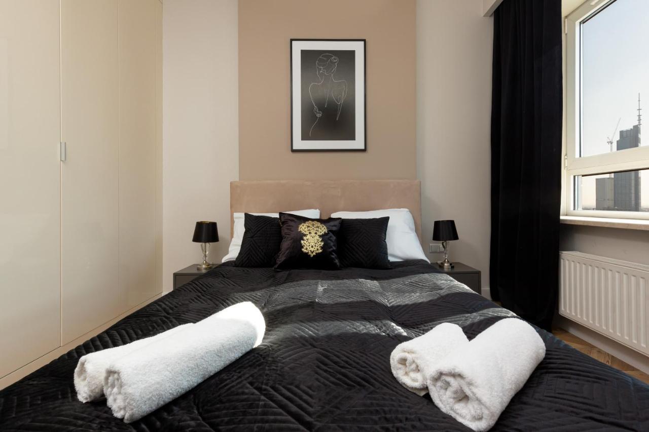 Platinum Towers Apartment With Parking By Renters Prestige Βαρσοβία Εξωτερικό φωτογραφία