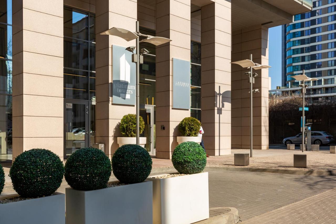 Platinum Towers Apartment With Parking By Renters Prestige Βαρσοβία Εξωτερικό φωτογραφία