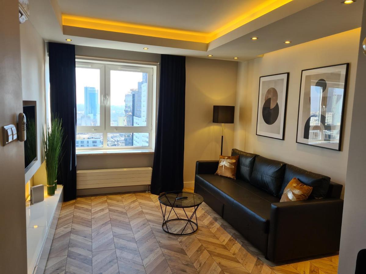 Platinum Towers Apartment With Parking By Renters Prestige Βαρσοβία Εξωτερικό φωτογραφία